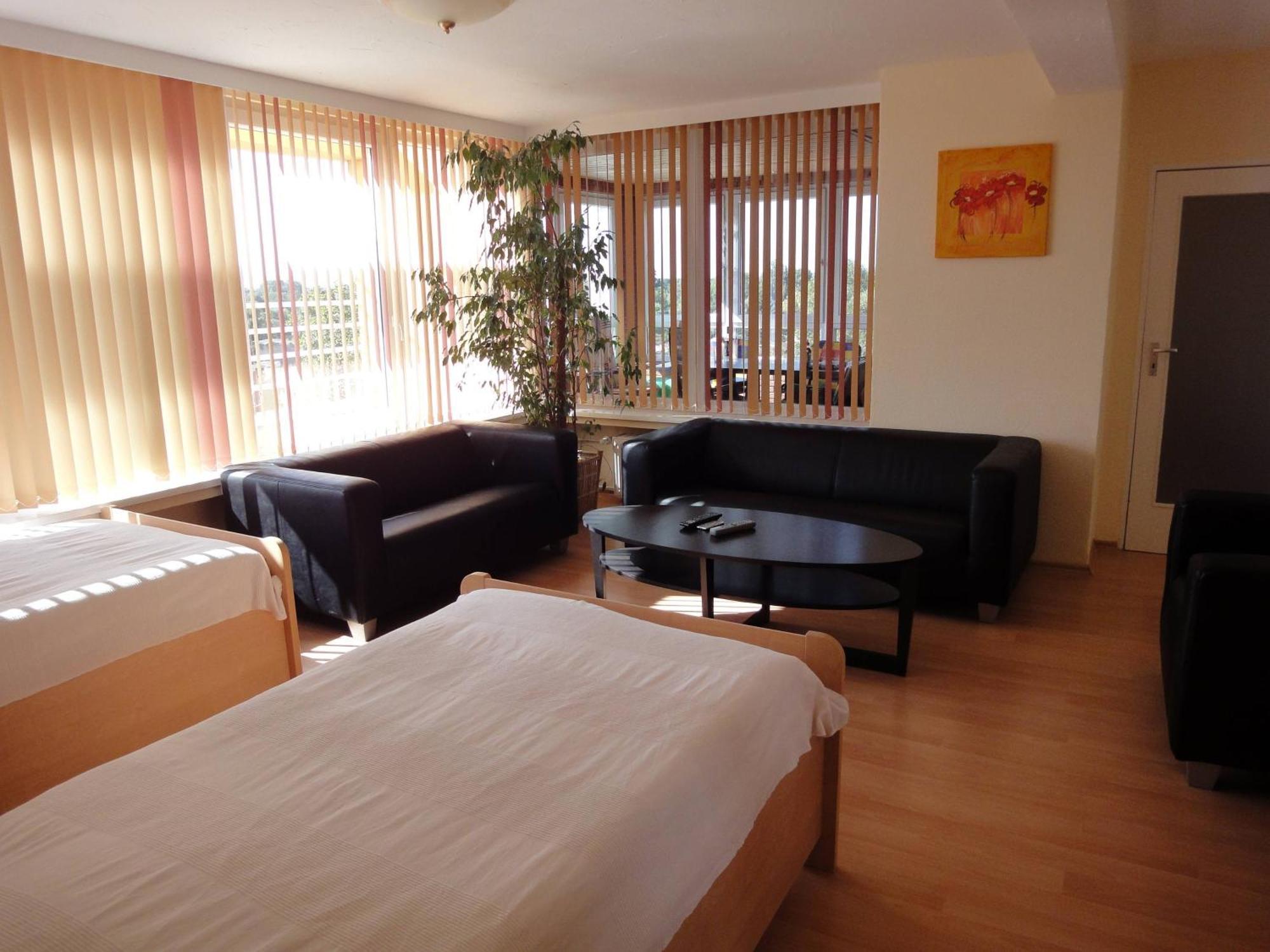 בראונשווייג Forsthaus Appartements מראה חיצוני תמונה